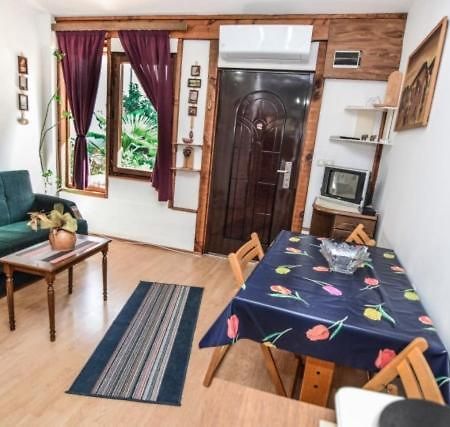Backyard Apartment أوهغيد المظهر الخارجي الصورة