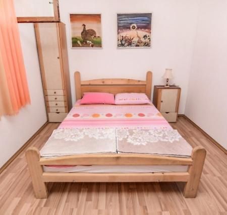 Backyard Apartment أوهغيد المظهر الخارجي الصورة